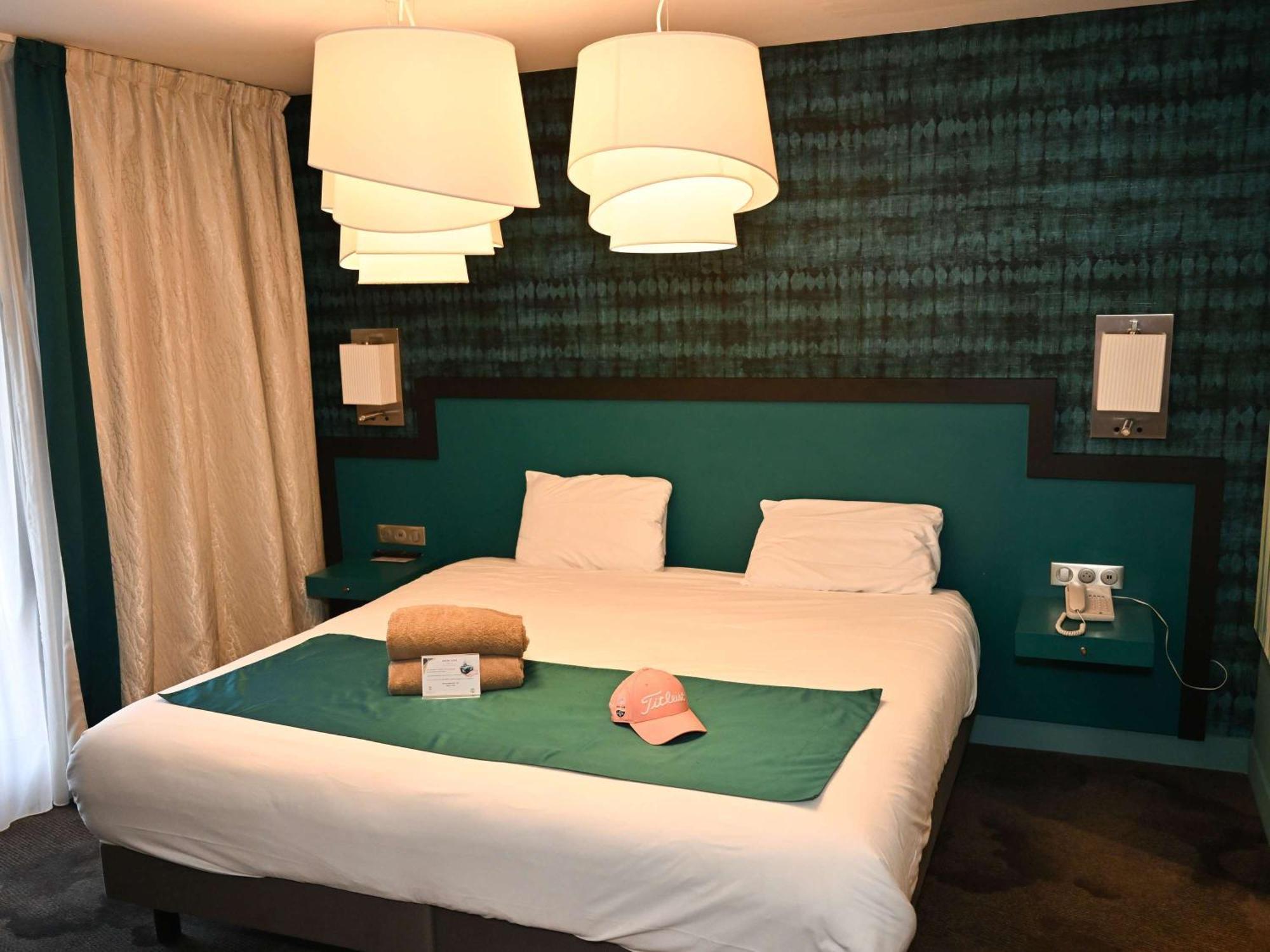 เมอร์เคียว บริญอล กอล์ฟ เดอ บาร์บารู Hotel บริญญอล ภายนอก รูปภาพ